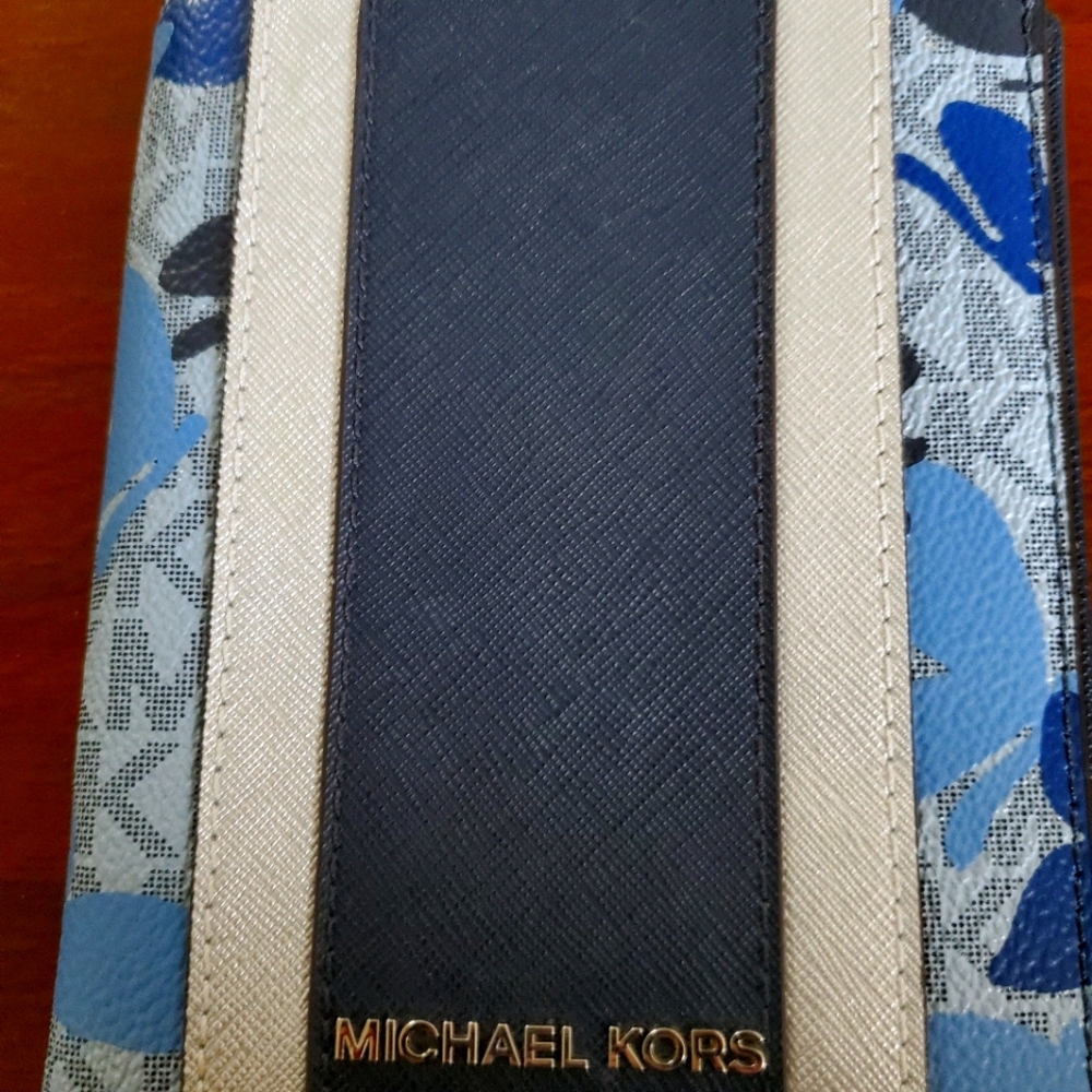 Michael Kors Abbey Butterflies Passport Holder
